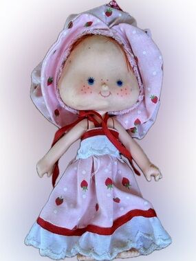 Vintage Strawberry Shortcake Doll